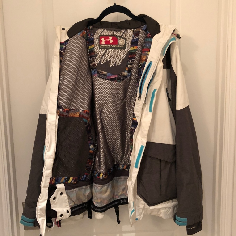 Under Armour Men's Jacket Size Medium